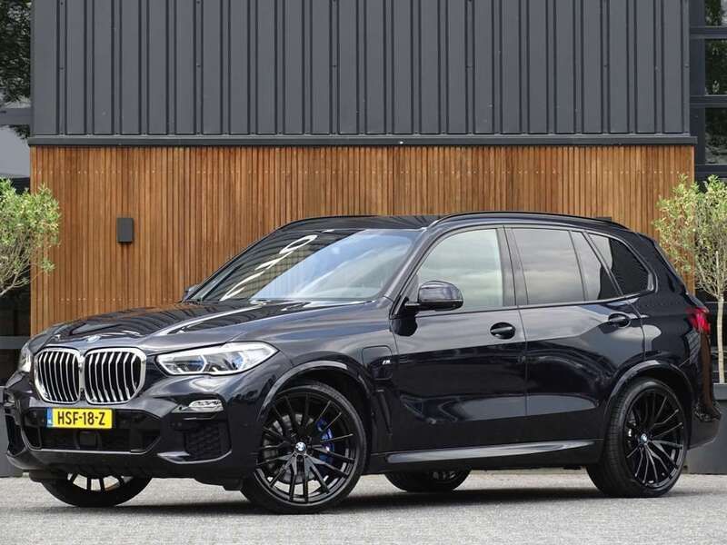 Blauw, metallic lak Gebruikt 2021 BMW X5 M Sport SUV | € 45.995 (Super prijs) - Afbeelding 1/4