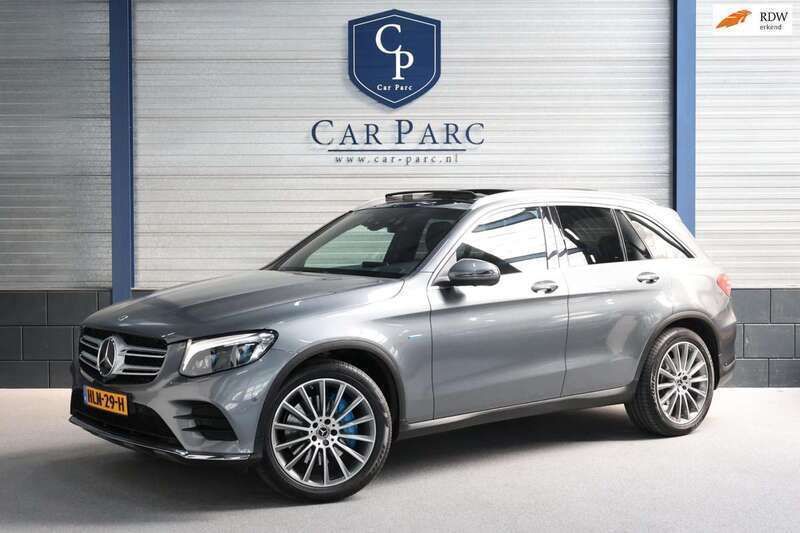 Grijs, metallic lak Gebruikt 2017 Mercedes GLC350 AMG SUV | € 32.995 (Eerlijke prijs) - Afbeelding 1/4