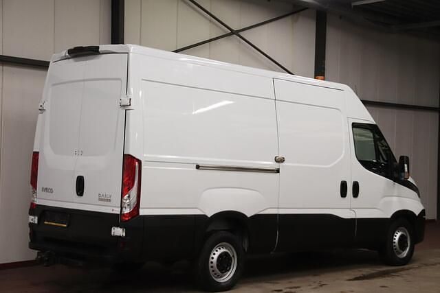 Occasion Iveco Daily 156 PK (114 kW) 2018 Wit Van