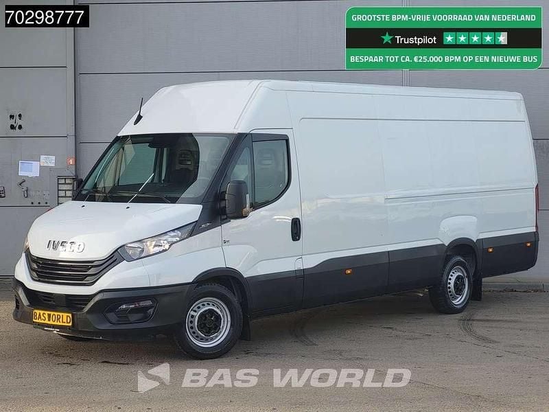 Wit Gebruikt 2023 Iveco Daily Van | € 22.450 (Super prijs) - Afbeelding 1/3