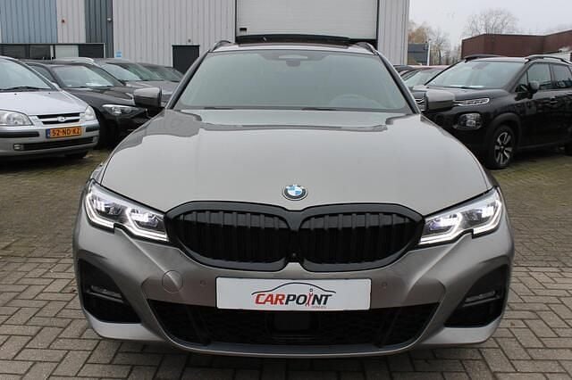 Occasion BMW 330 Comfort Edition 291 PK (214 kW) 2021 Grijs Stationwagen