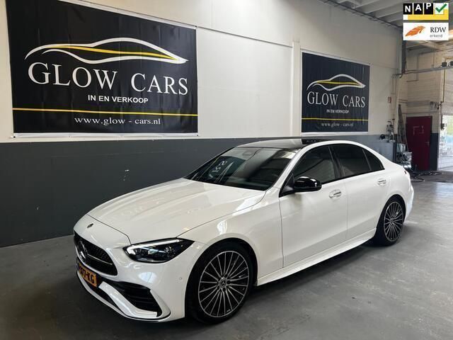 Wit Gebruikt 2022 Mercedes C200 AMG line Sedan | € 53.500 - Afbeelding 1/4