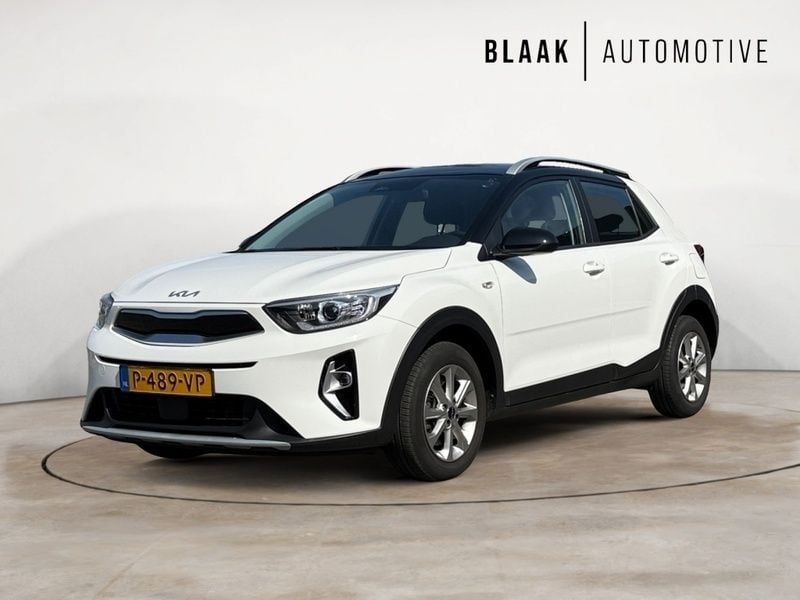 Wit Gebruikt 2022 Kia Stonic SUV | € 19.190 (Eerlijke prijs) - Afbeelding 1/4