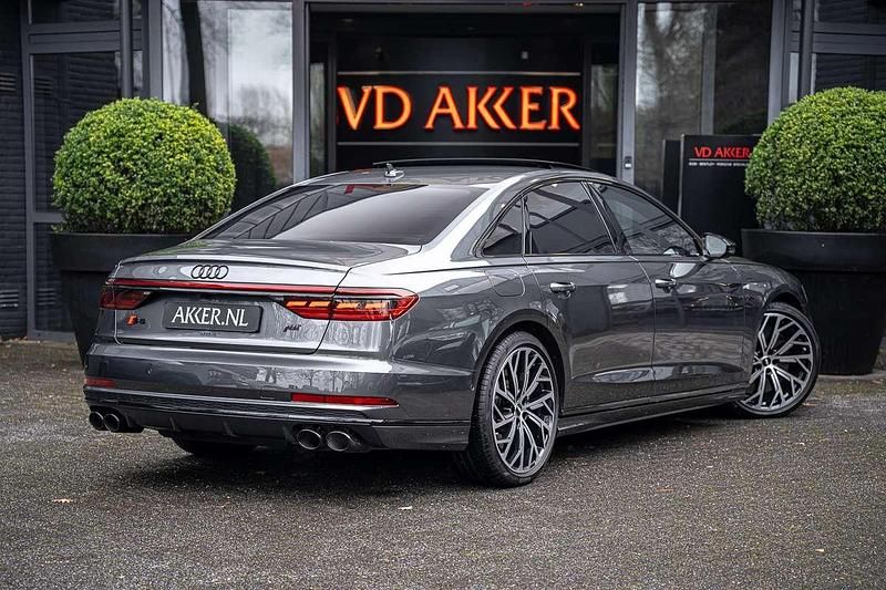 Occasion Audi S8 Advanced 701 PK (515 kW) 2021 Grijs Sedan