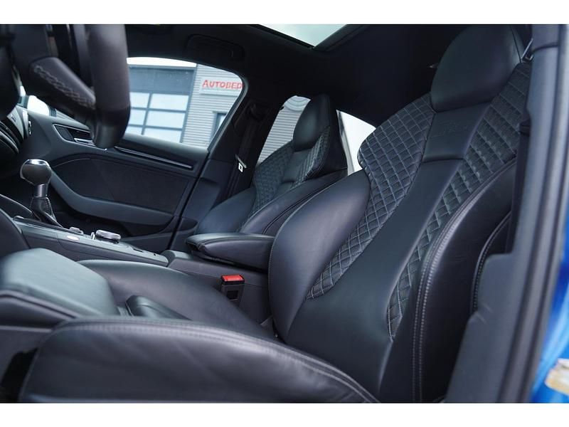 Occasion Audi RS3 400 PK (294 kW) 2018 Blauw Sedan