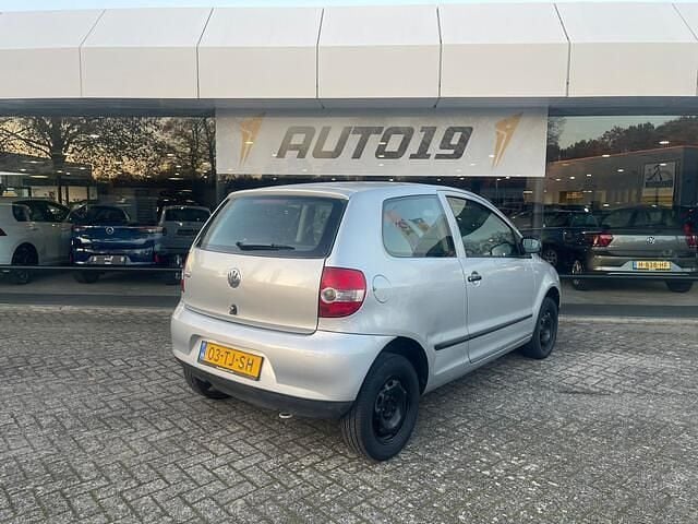 Occasion VW Fox Trendline 54 PK (39 kW) 2006 Grijs (metallic) Hatchback