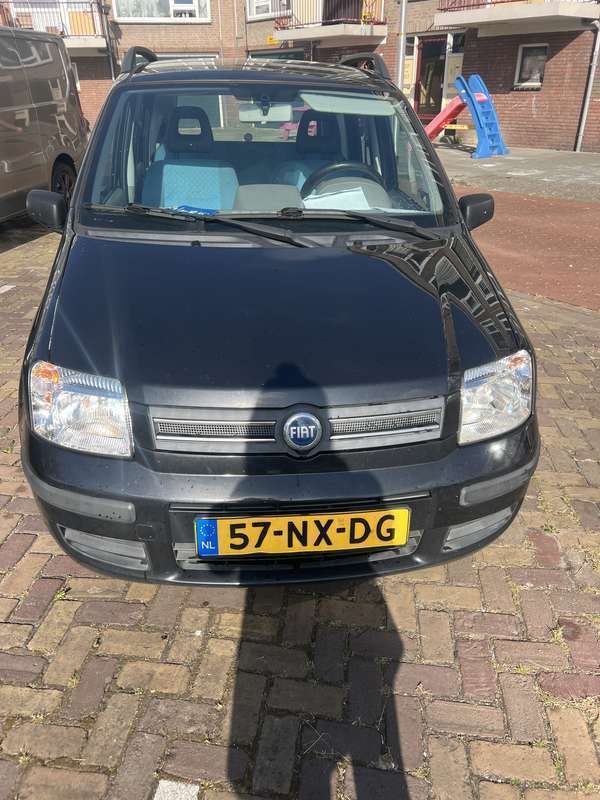 Zwart Gebruikt 2004 Fiat Panda Hatchback | € 650 (Super prijs) - Afbeelding 1/4