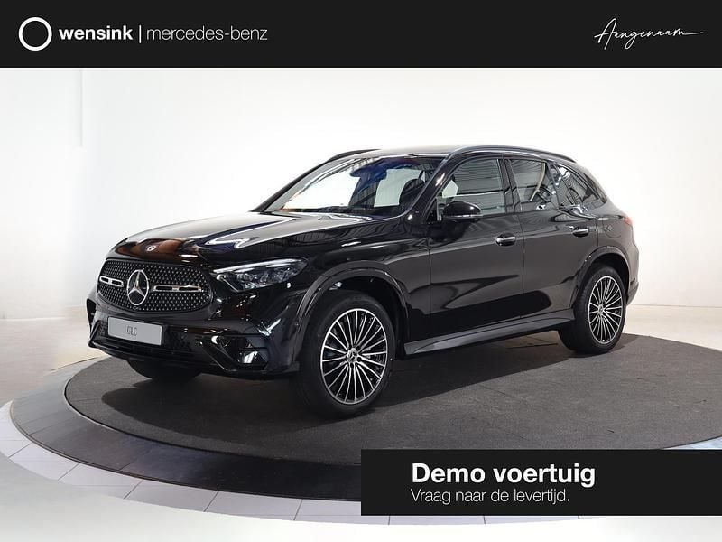 Zwart Gebruikt 2025 Mercedes GLC300 Sport Edition SUV | € 80.332 (Eerlijke prijs) - Afbeelding 1/4