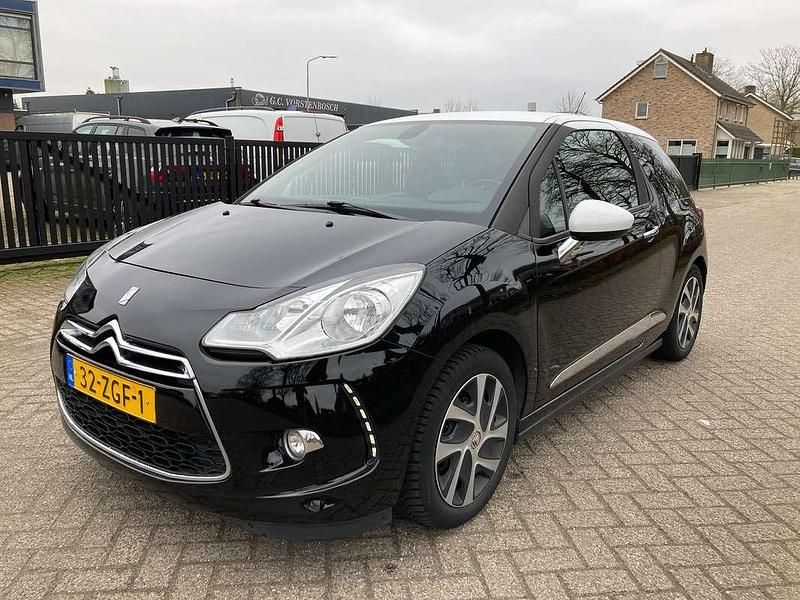 Zwart Gebruikt 2012 Citroën DS3 Hatchback | € 6.250 (Duur) - Afbeelding 1/4