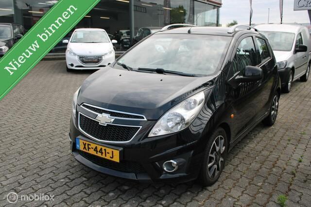 Zwart, metallic lak Gebruikt 2011 Chevrolet Spark LS Hatchback | € 2.950 (Eerlijke prijs) - Afbeelding 1/4