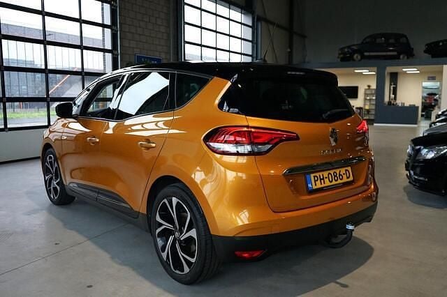 Geel Gebruikt 2017 Renault Scénic IV Bose Edition MPV | € 12.995 (Super prijs) - Afbeelding 1/2