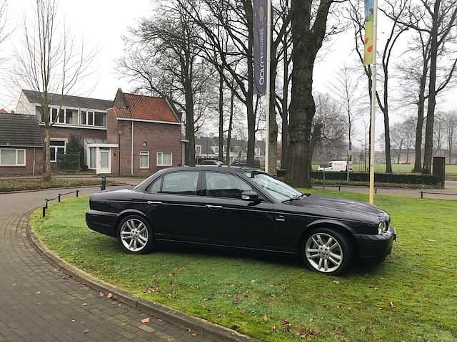 Occasion Jaguar XJR 2004 Zwart (metallic) Sedan