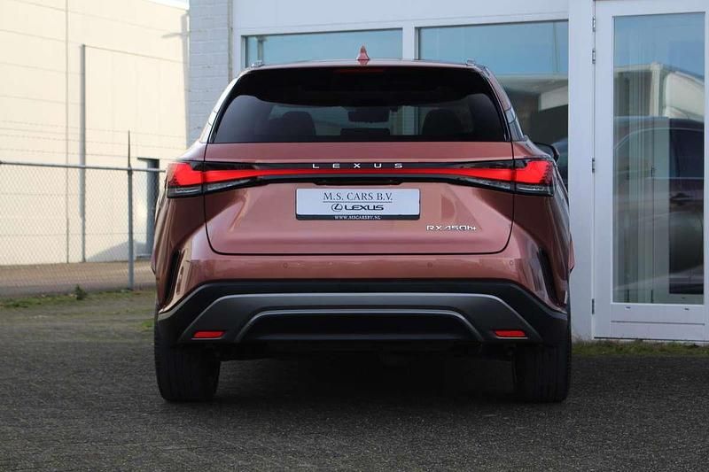 Occasion Lexus RX450h President Line 309 PK (227 kW) 2023  (metallic) SUV