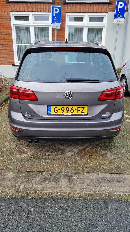 Occasion VW Golf Sportsvan Highline 2016 Grijs (metallic) MPV