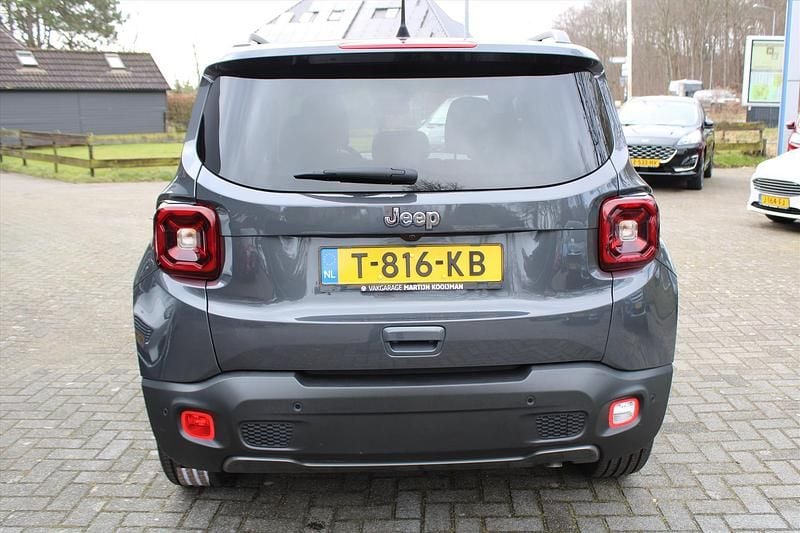 Occasion Jeep Renegade Limited 131 PK (96 kW) 2023 Grijs SUV