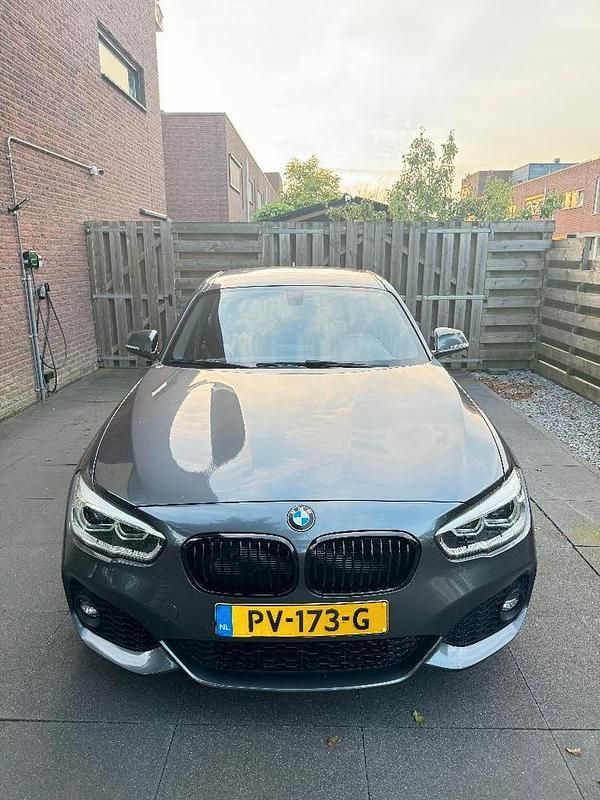 Occasion BMW 118 M Sport 136 PK (100 kW) 2017 Grijs Hatchback