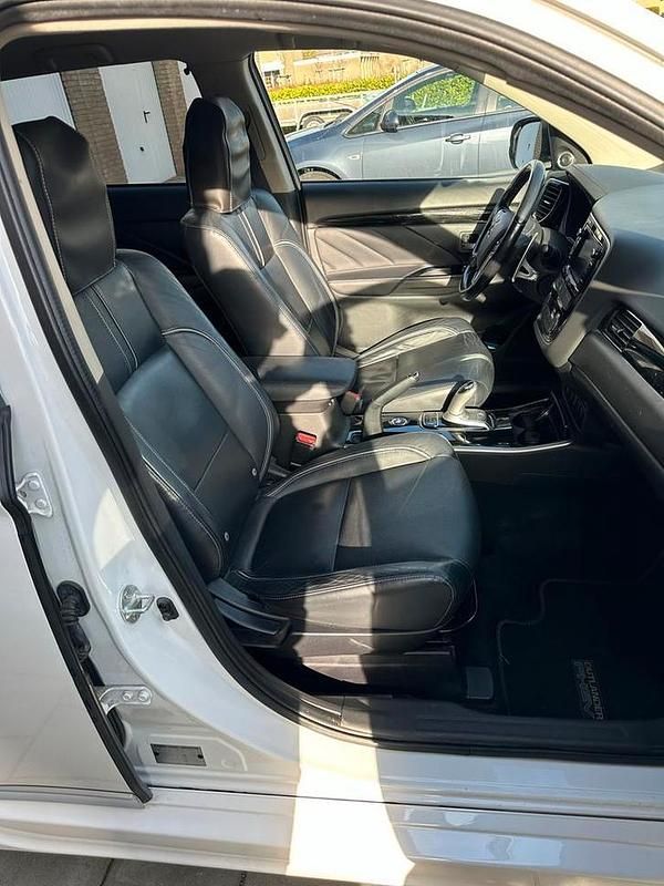 Occasion Mitsubishi Outlander Instyle 121 PK (88 kW) 2015 SUV