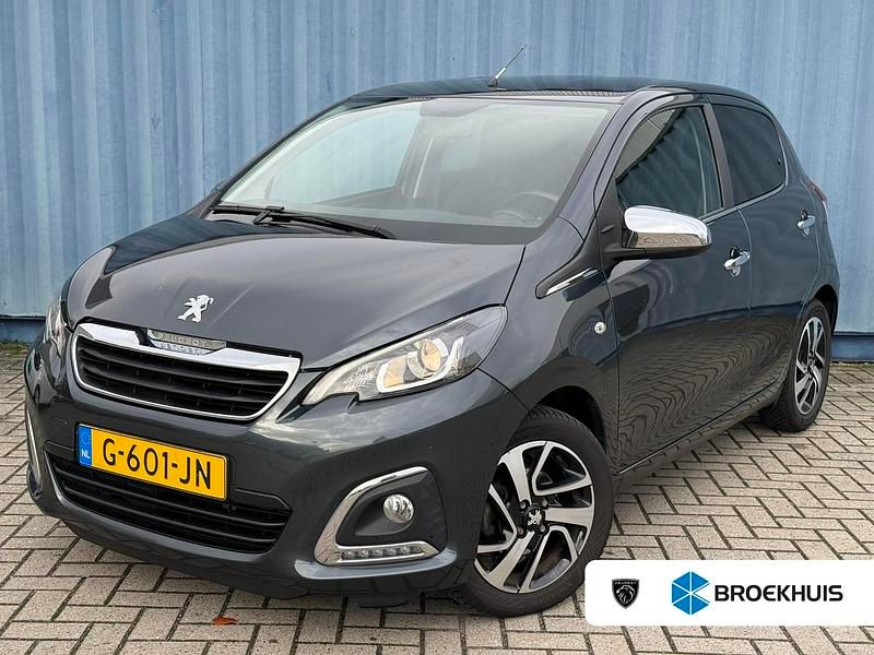 Grijs Gebruikt 2019 Peugeot 108 Allure Hatchback | € 10.895 (Iets duurder) - Afbeelding 1/4