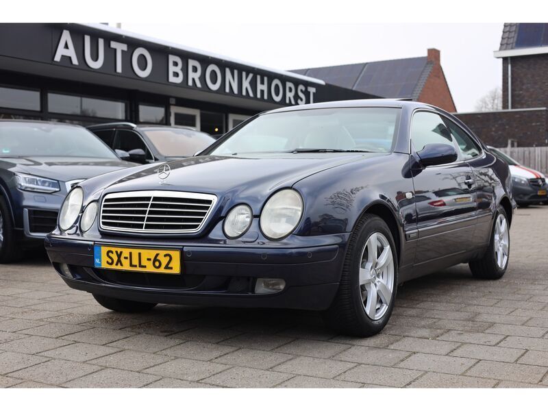Blauw Gebruikt 1998 Mercedes CLK200 Elegance Coupé | € 3.950 (Duur) - Afbeelding 1/4