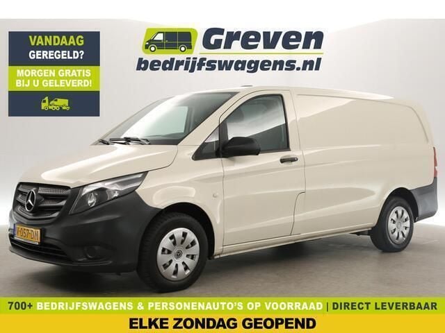 Wit Gebruikt 2017 Mercedes Vito MPV | € 9.900 (Goede deal) - Afbeelding 1/4