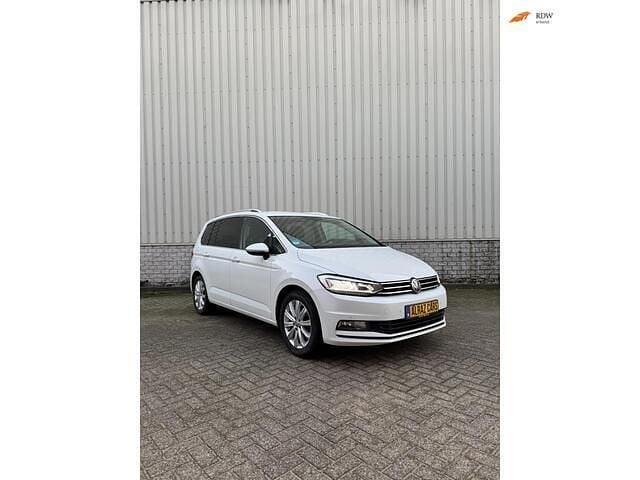 Occasion VW Touran Highline 2017 Wit (metallic) MPV