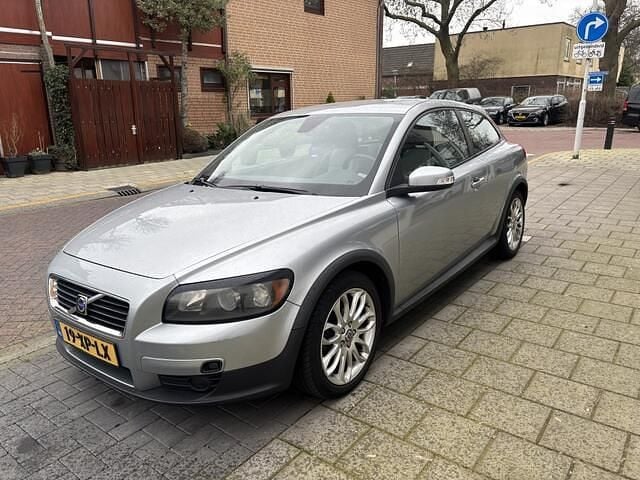 Occasion Volvo C30 Momentum 125 PK (91 kW) 2007 Grijs Hatchback