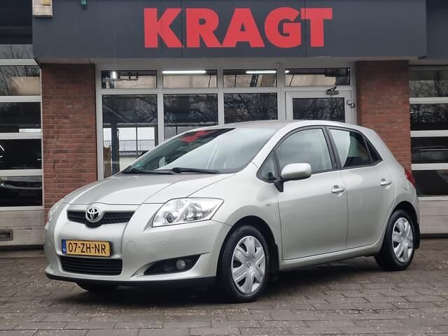 Grijs Occasion 2008 Toyota Auris Sol Hatchback | € 5.450 (Eerlijke prijs) - Afbeelding 1/4