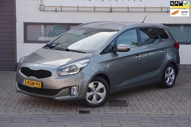 Grijs Gebruikt 2013 Kia Carens MPV | € 9.950 (Eerlijke prijs) - Afbeelding 1/4