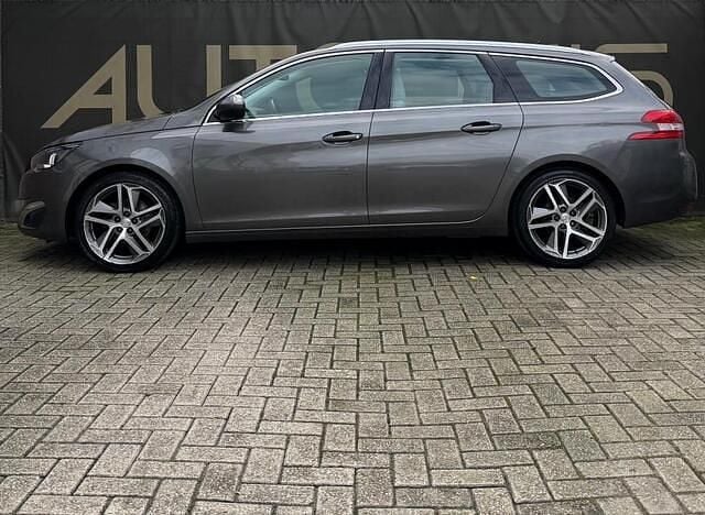 Occasion Peugeot 308 SW GT-line 131 PK (96 kW) 2016 Grijs (metallic) Stationwagen