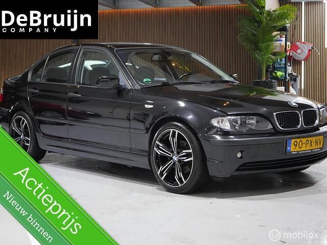 Zwart Gebruikt 2005 BMW 316 Sedan | € 2.450 (Iets duurder) - Afbeelding 1/4
