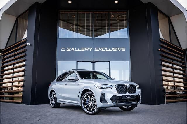 Grijs Gebruikt 2023 BMW X4 M Sport SUV | € 67.495 (Eerlijke prijs) - Afbeelding 1/4