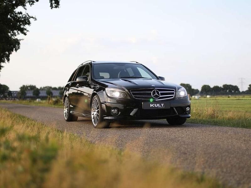 Zwart Gebruikt 2010 Mercedes C63 AMG AMG Stationwagen | € 59.900 - Afbeelding 1/4
