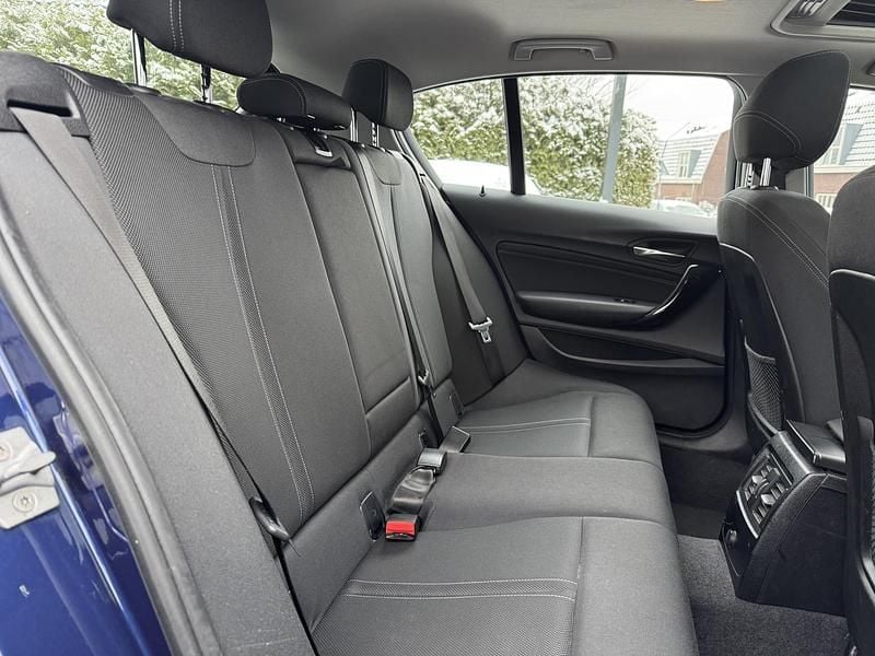 Occasion BMW 118 Executive 136 PK (100 kW) 2017 Blauw Hatchback