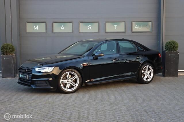 Zwart Occasion 2017 Audi A4 S-Line Sedan | € 17.740 (Eerlijke prijs) - Afbeelding 1/4