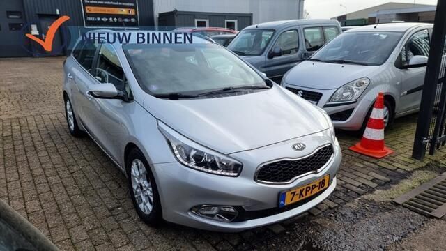 Grijs Gebruikt 2013 Kia Ceed Stationwagen | € 8.450 (Iets duurder) - Afbeelding 1/4