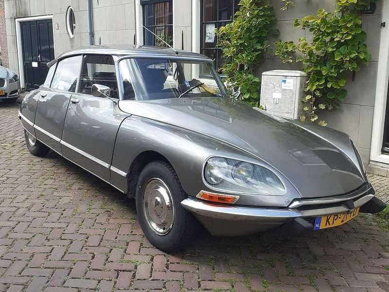 Zilver Occasion 1973 Citroën DS Sedan | € 30.000 - Afbeelding 1/3