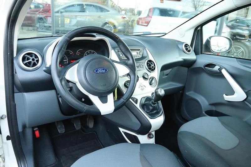 Occasion Ford Ka Titanium X 69 PK (50 kW) 2010 Wit Hatchback