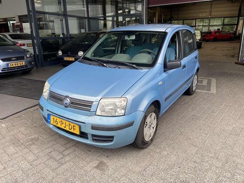 Blauw Gebruikt 2004 Fiat Panda Dynamic Hatchback | € 740 (Eerlijke prijs) - Afbeelding 1/4