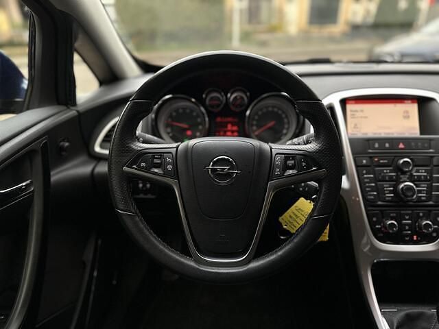 Occasion Opel Astra GTC Sport 141 PK (103 kW) 2015 Blauw Hatchback