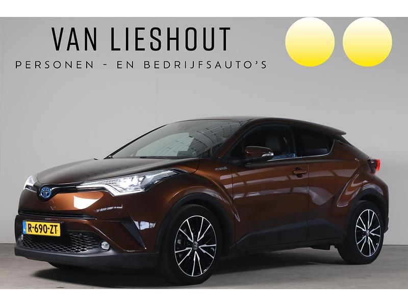 Bruin Occasion 2022 Toyota C-HR Premium SUV | € 19.250 (Super prijs) - Afbeelding 1/4