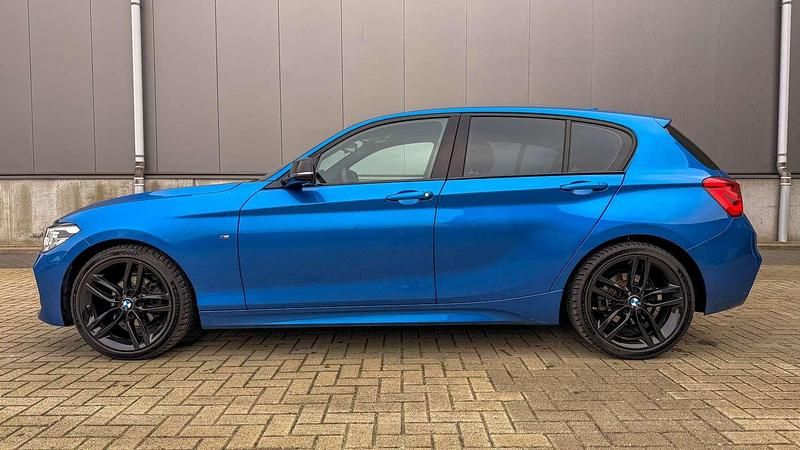 Occasion BMW 118 Shadowline 136 PK (100 kW) 2017 Blauw Hatchback