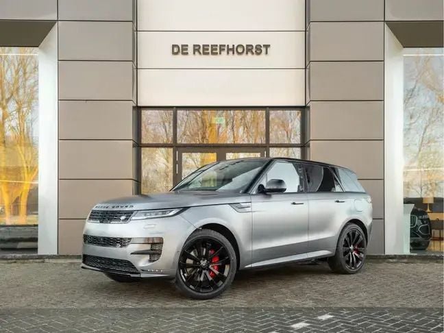 Grijs Gebruikt 2024 Land Rover Range Rover Sport SUV | € 142.460 - Afbeelding 1/4