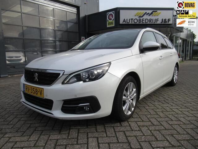 Wit Gebruikt 2018 Peugeot 308 Stationwagen | € 9.950 (Eerlijke prijs) - Afbeelding 1/4