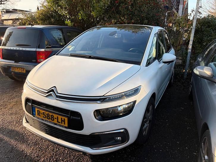 Occasion 2017 Citroën C4 | € 4.950 (Super prijs) - Afbeelding 1/4