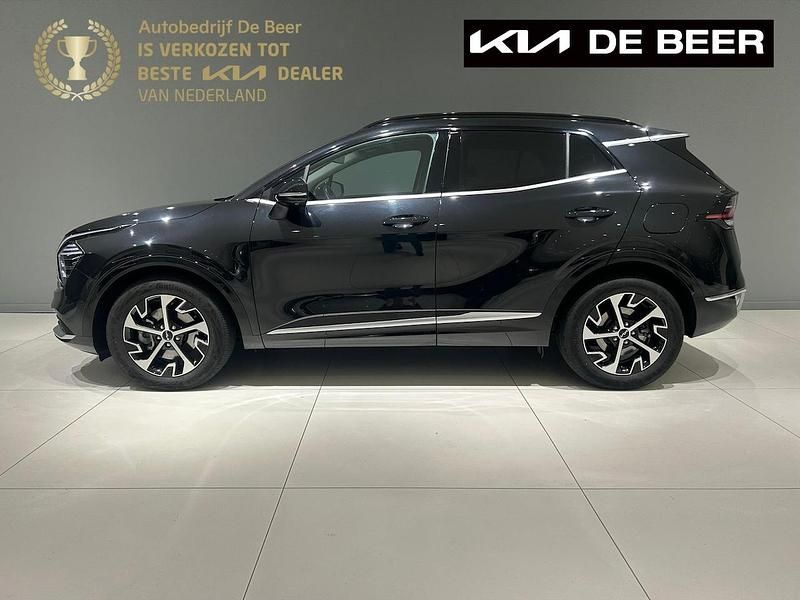 Zwart Gebruikt 2022 Kia Sportage SUV | € 32.995 (Iets duurder) - Afbeelding 1/4