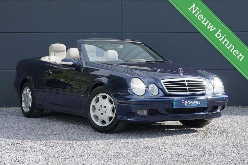 Blauw Gebruikt 1999 Mercedes CLK320 Elegance Cabriolet | € 7.990 (Duur) - Afbeelding 1/4