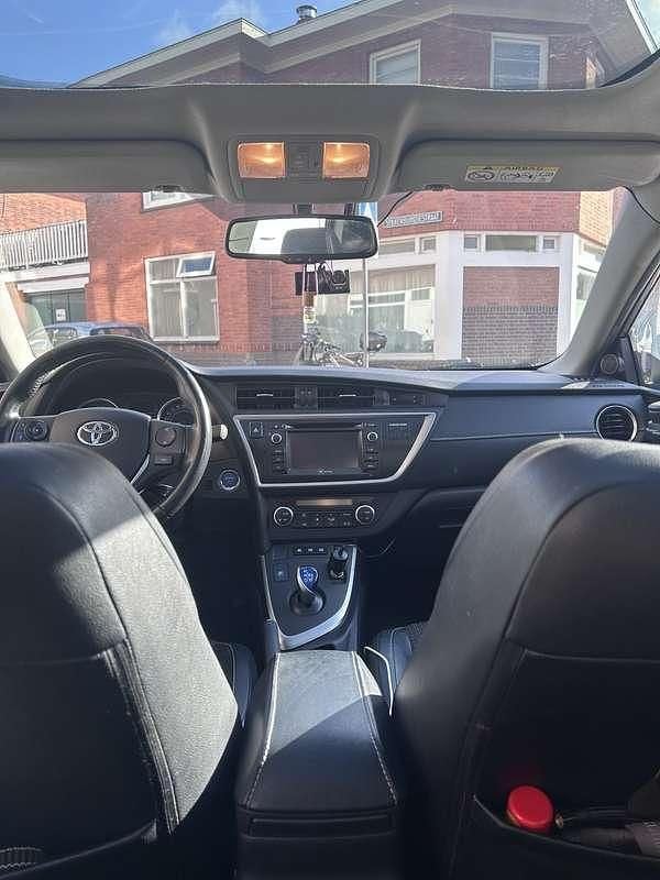 Gebruikt 2013 Toyota Auris Hybrid Stationwagen | € 9.900 (Eerlijke prijs) - Afbeelding 1/4