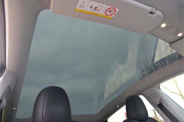 Occasion Tesla Model Y RWD 250 kW (340 PK) 2024 Zwart SUV