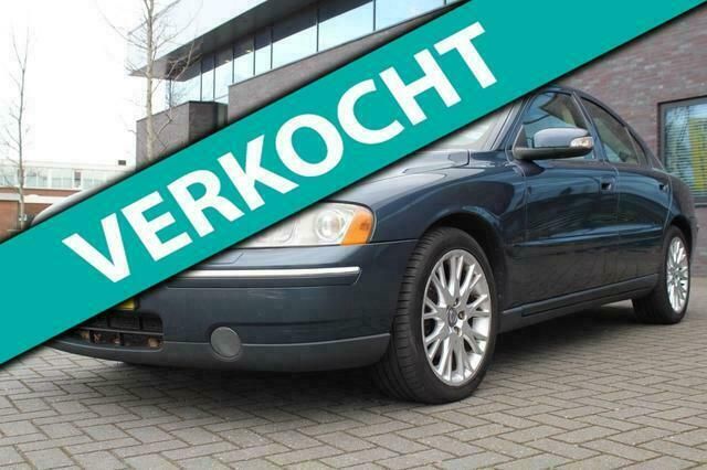 Blauw Gebruikt 2006 Volvo S60 Sedan | € 2.495 (Eerlijke prijs) - Afbeelding 1/4