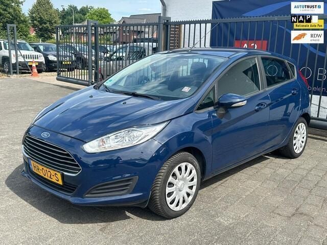 Occasion Ford Fiesta Style 65 PK (47 kW) 2016 Blauw Hatchback